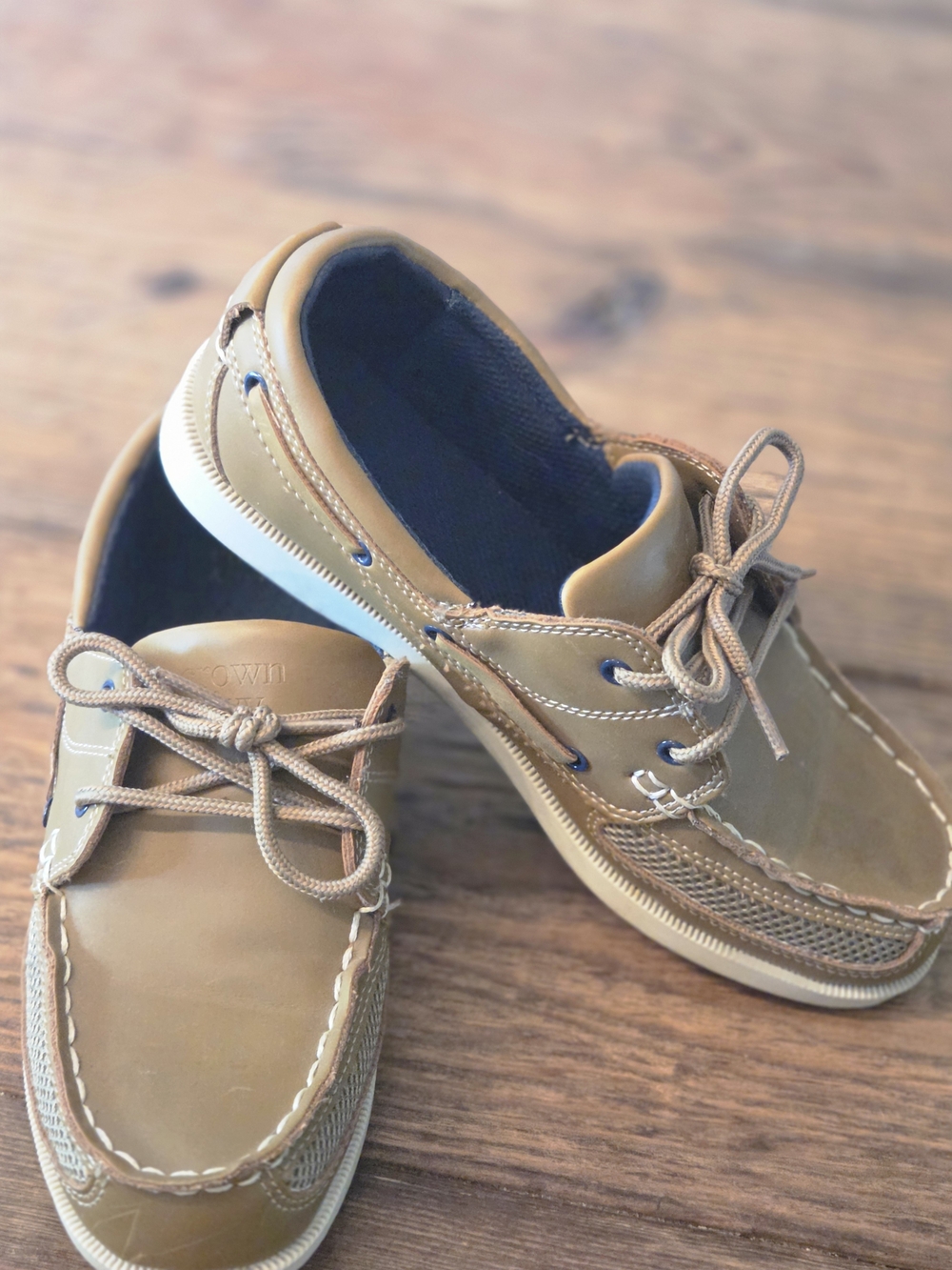 Crown & Ivy Tan Loafers/Boat Shoes-Size 4(child)